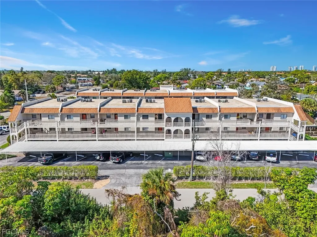 9395 Pennsylvania Avenue Bonita Springs FL 34135