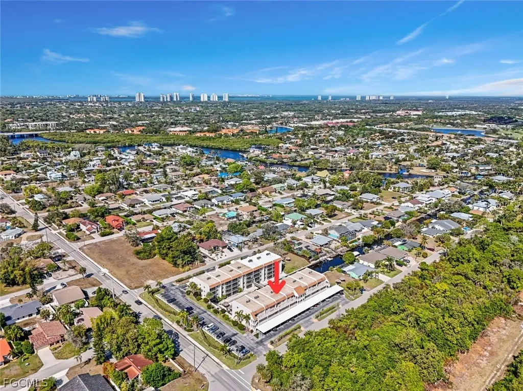 9395 Pennsylvania Avenue Bonita Springs FL 34135
