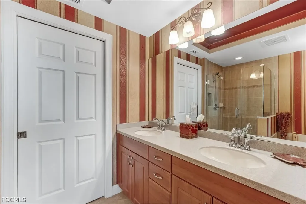 2743 1st Street Fort Myers FL 33916