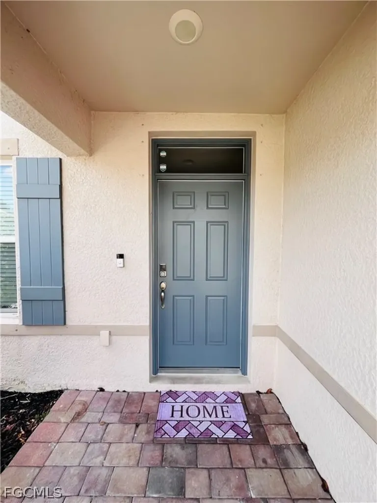 10601 Crossback Lane Lehigh Acres FL 33936