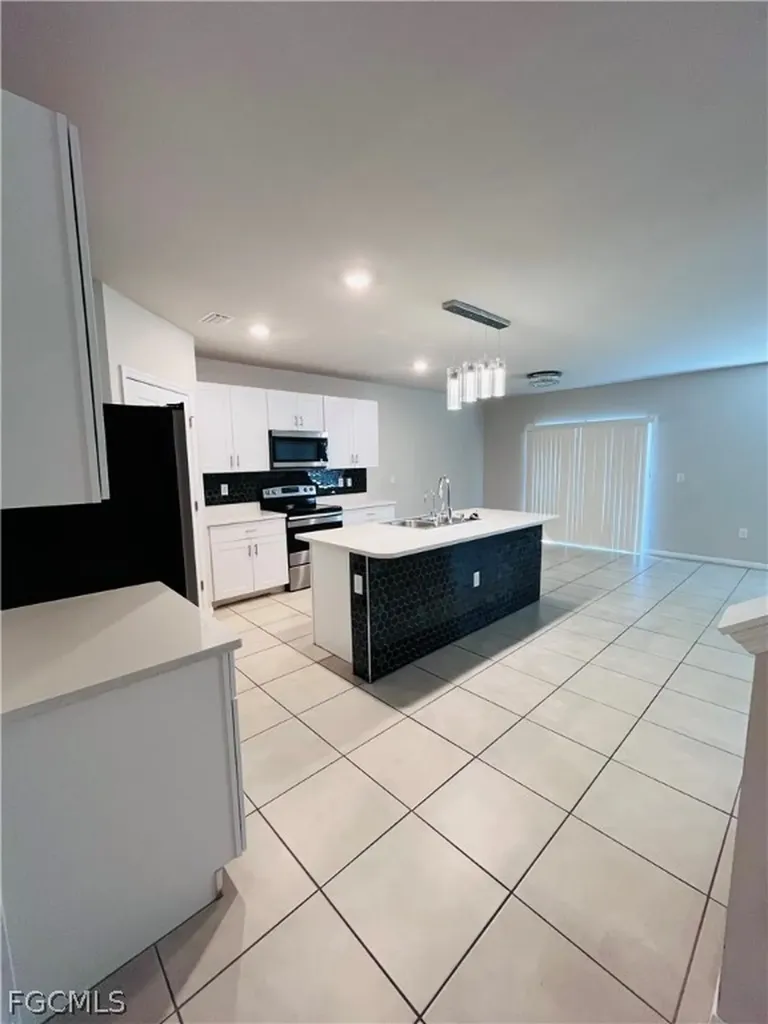 10601 Crossback Lane Lehigh Acres FL 33936