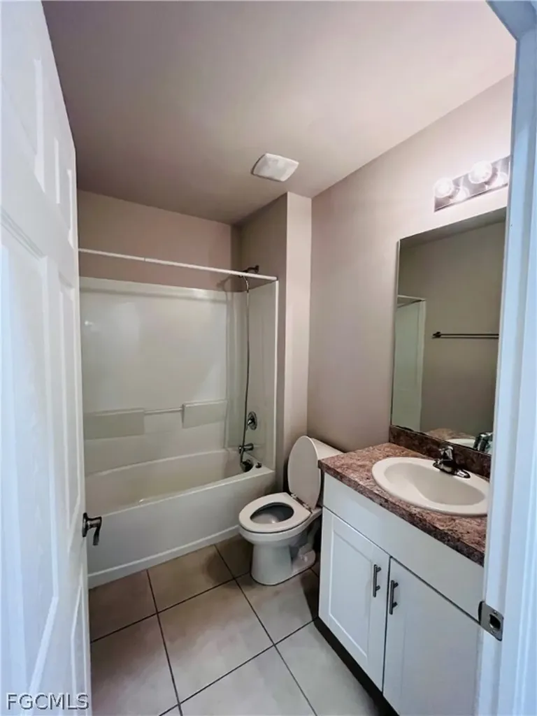 10601 Crossback Lane Lehigh Acres FL 33936