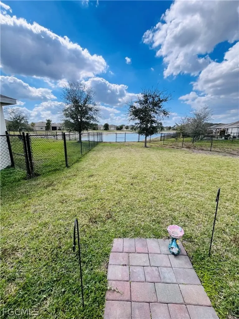 10601 Crossback Lane Lehigh Acres FL 33936