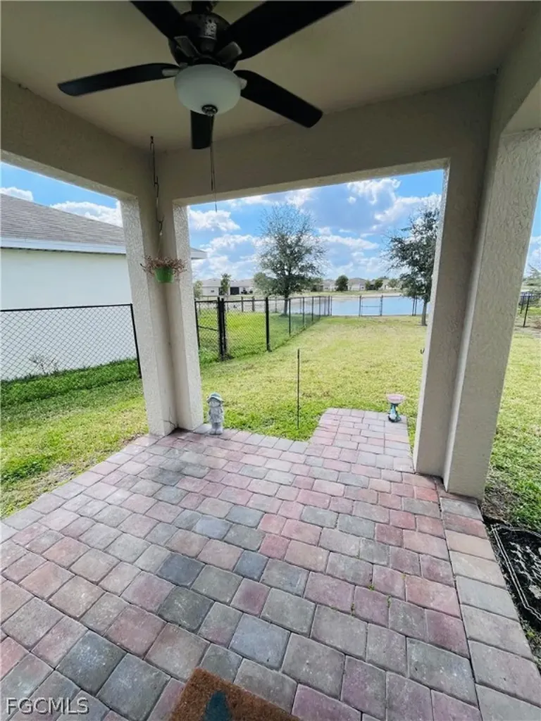 10601 Crossback Lane Lehigh Acres FL 33936