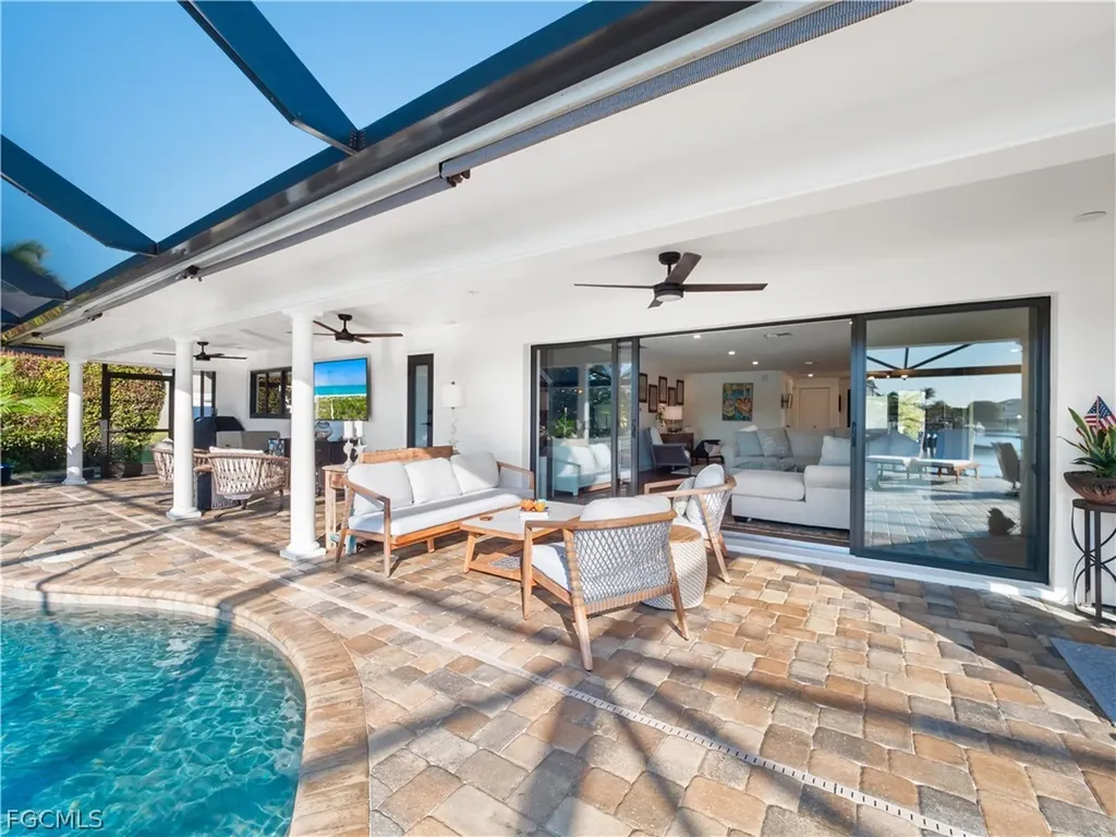 6610 Joanna Circle Fort Myers FL 33919
