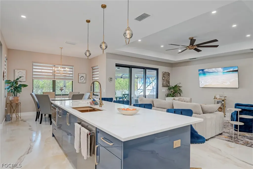 1807 SW 46th Terrace Cape Coral FL 33914