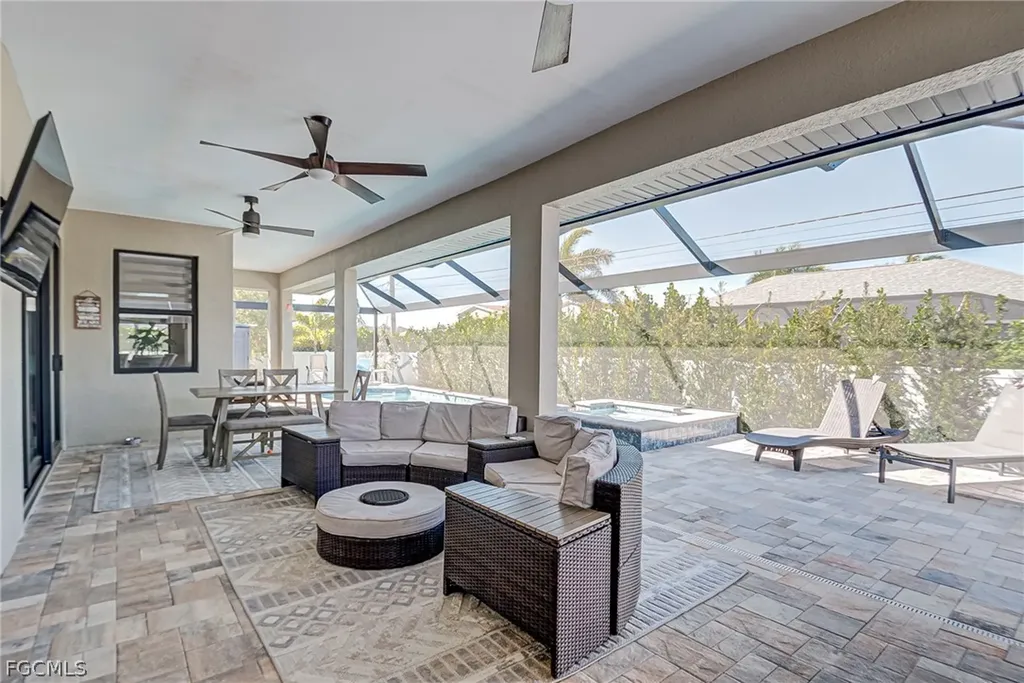 1807 SW 46th Terrace Cape Coral FL 33914