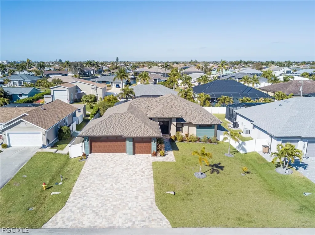 1807 SW 46th Terrace Cape Coral FL 33914