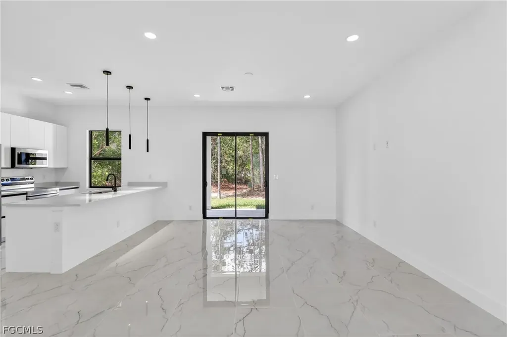 790 Bell Boulevard S Lehigh Acres FL 33974