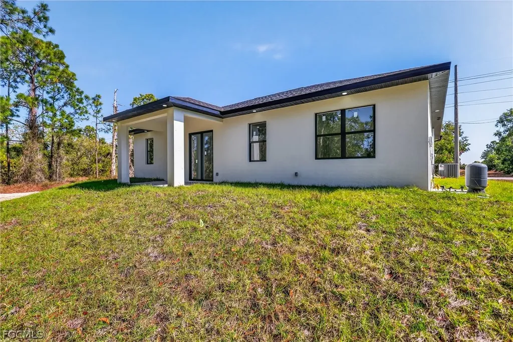 790 Bell Boulevard S Lehigh Acres FL 33974