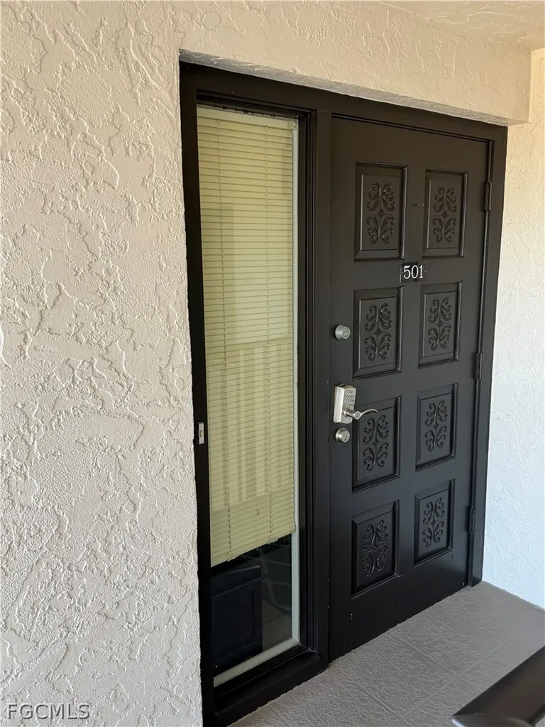 4100 Steamboat Bend E Fort Myers FL 33919