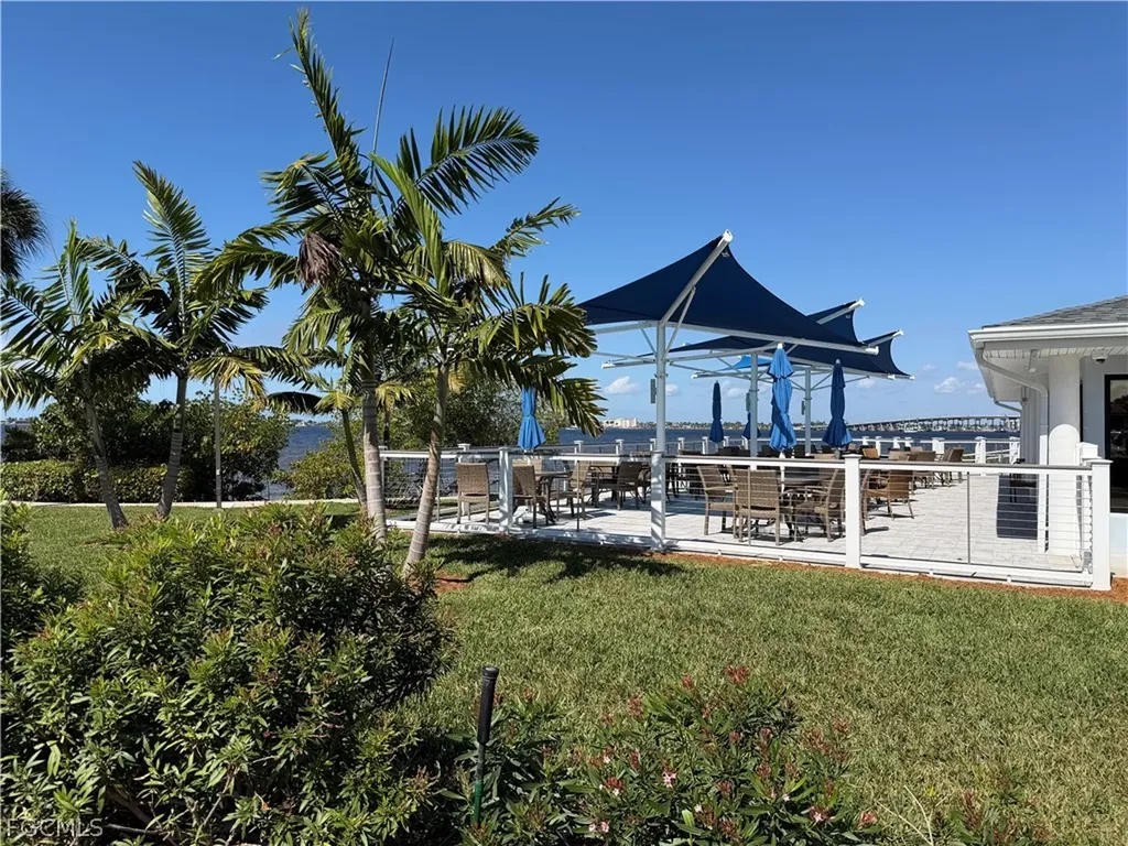4100 Steamboat Bend E Fort Myers FL 33919