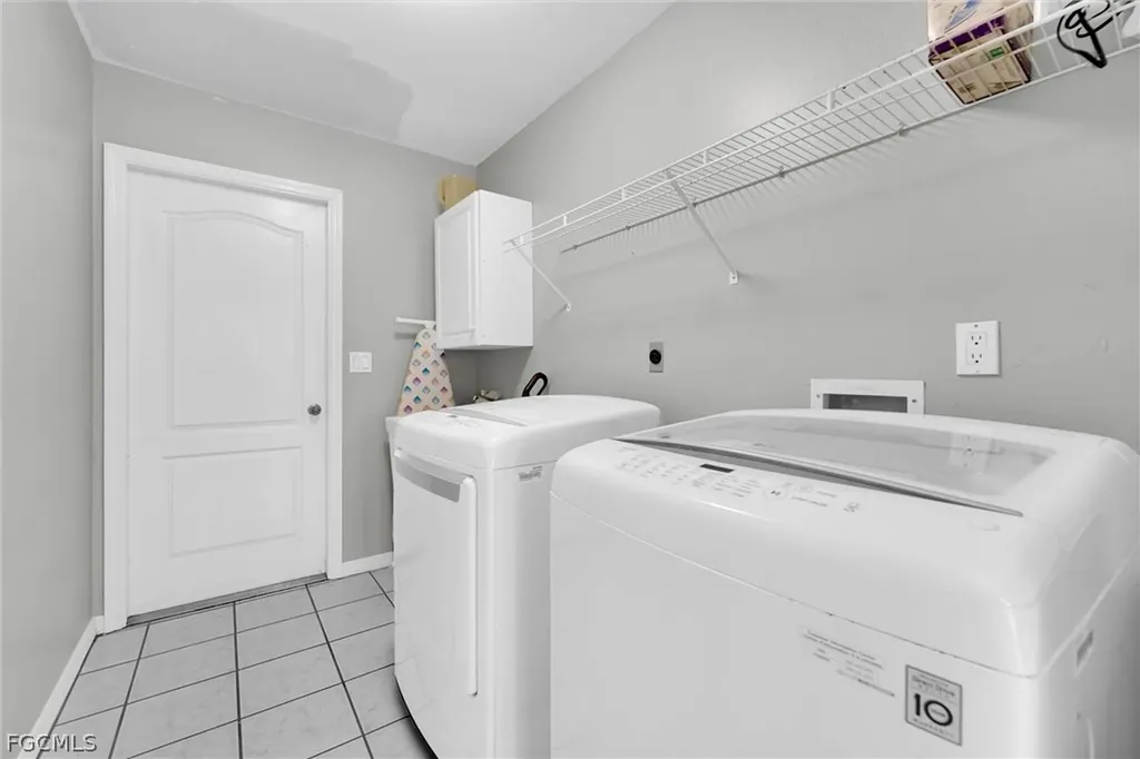 4619 SW 20th Place Cape Coral FL 33914