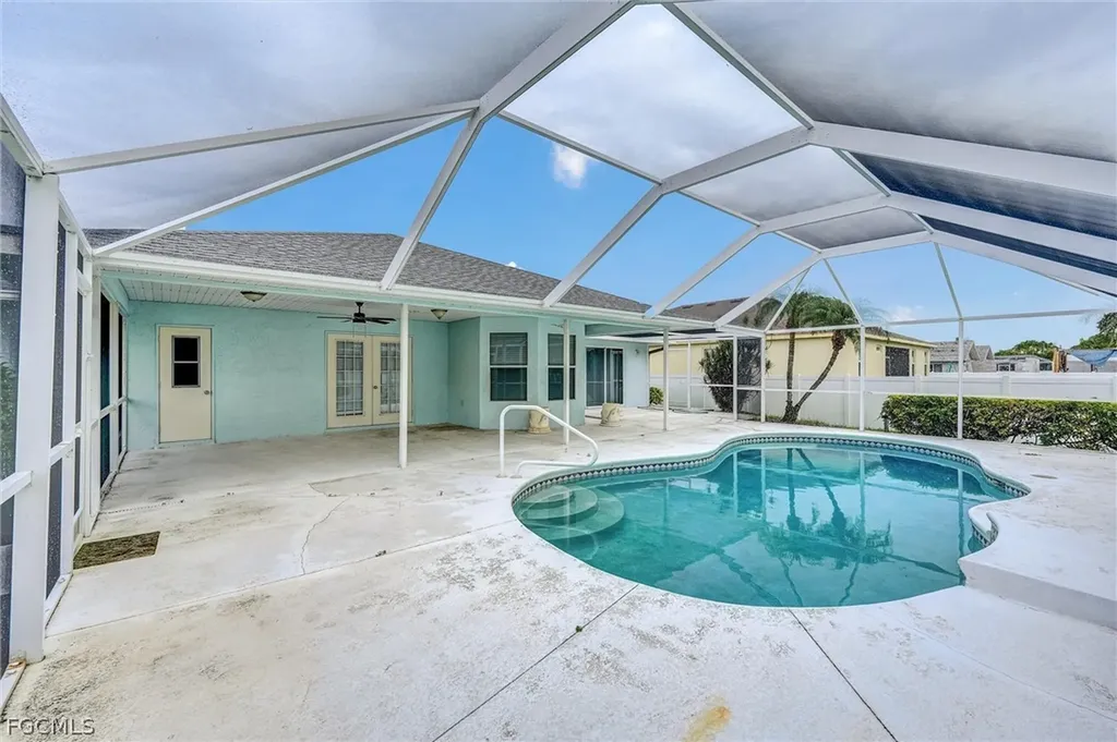 4619 SW 20th Place Cape Coral FL 33914
