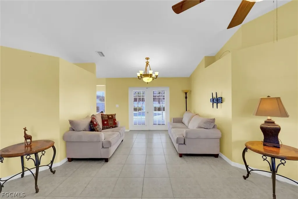 4619 SW 20th Place Cape Coral FL 33914