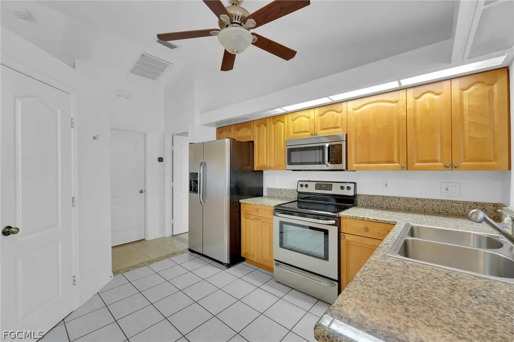 4619 SW 20th Place Cape Coral FL 33914