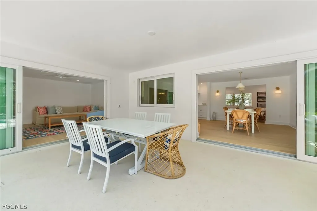 668 Anchor Drive Sanibel FL 33957