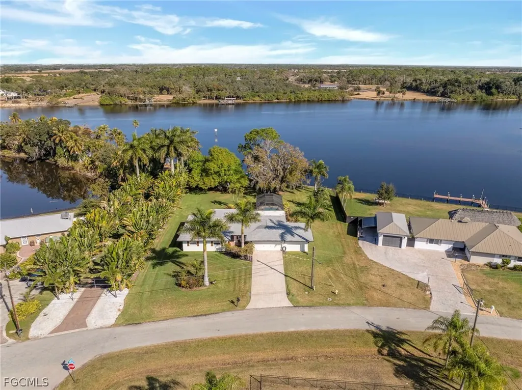 14526 Riverside Drive Fort Myers FL 33905