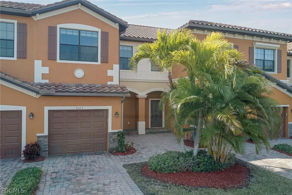 8103 Summerfield Street Fort Myers FL 33919
