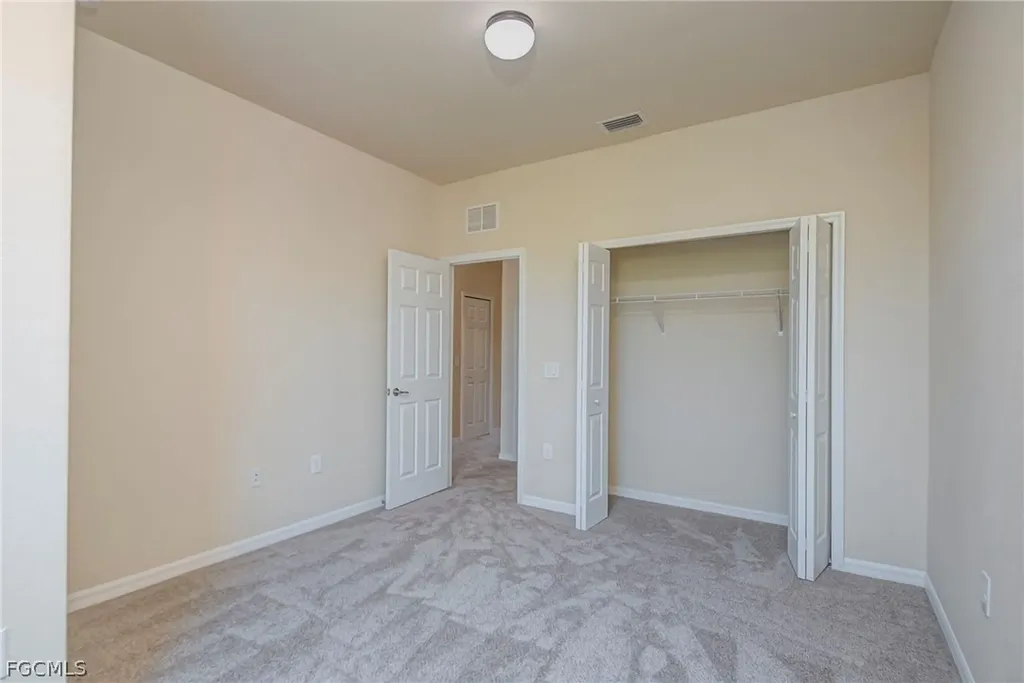8103 Summerfield Street Fort Myers FL 33919