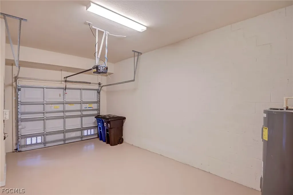 8103 Summerfield Street Fort Myers FL 33919
