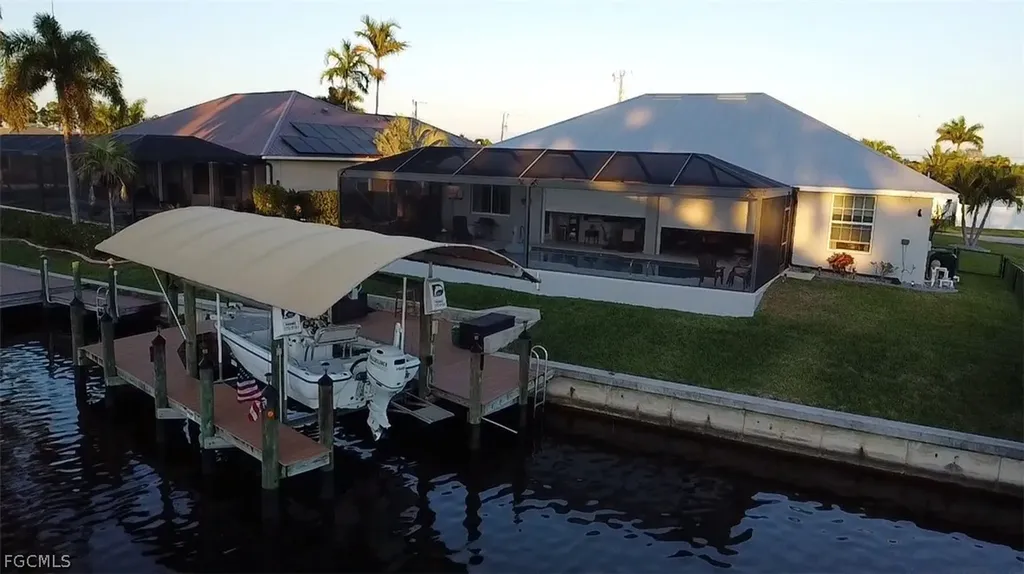 3908 SW 22nd Place Cape Coral FL 33914