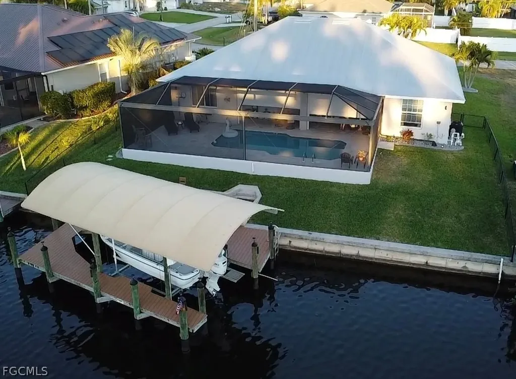 3908 SW 22nd Place Cape Coral FL 33914