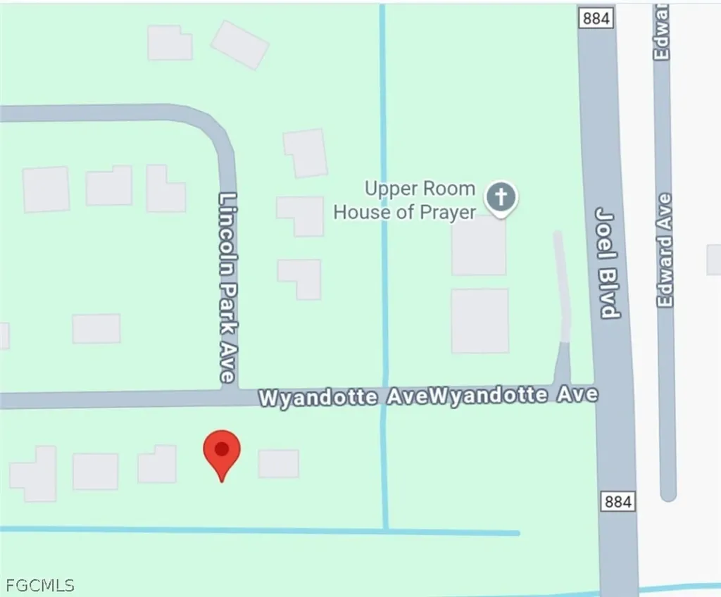 2208 Wyandotte Avenue Alva FL 33920