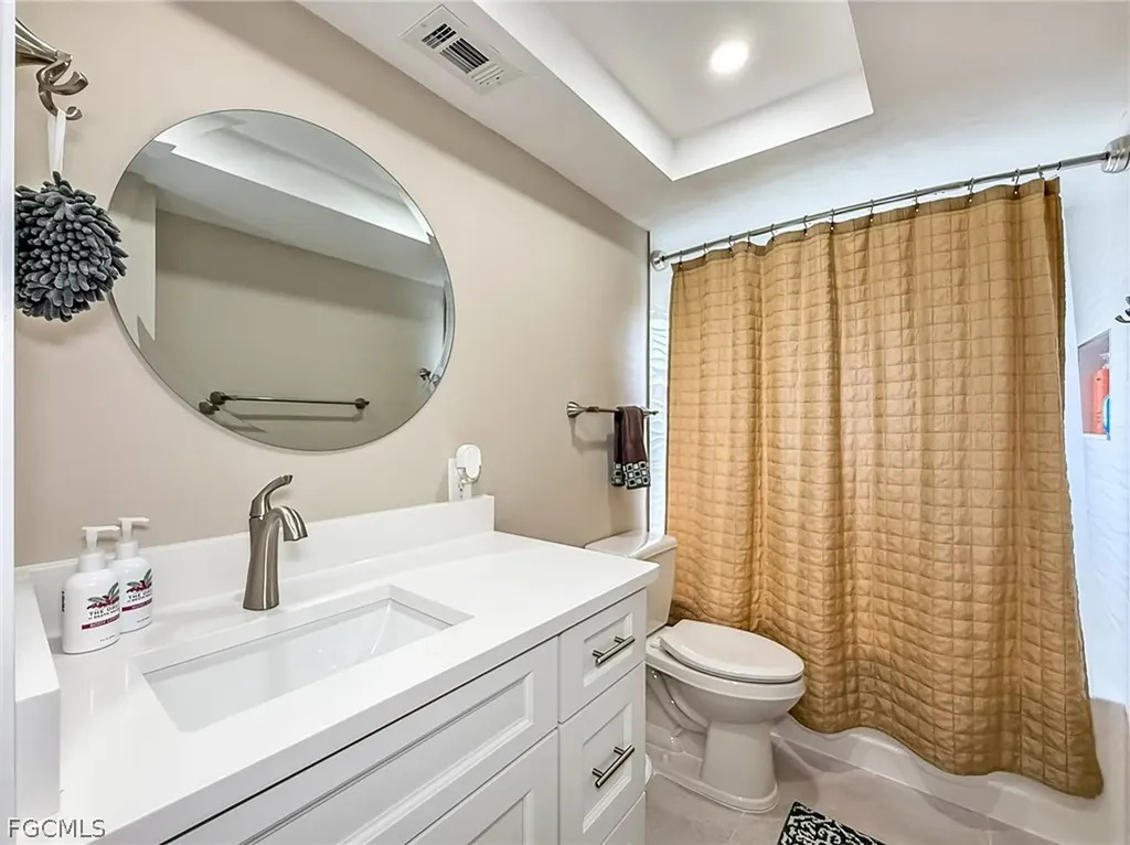 5111 Manor Court Cape Coral FL 33904