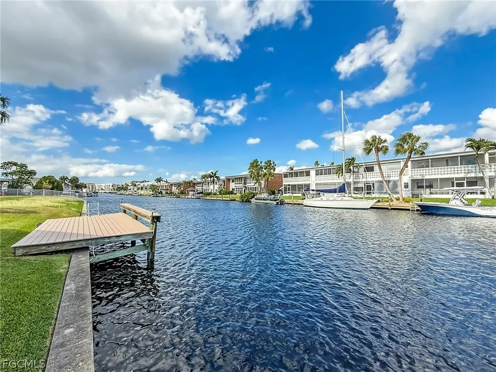 5111 Manor Court Cape Coral FL 33904