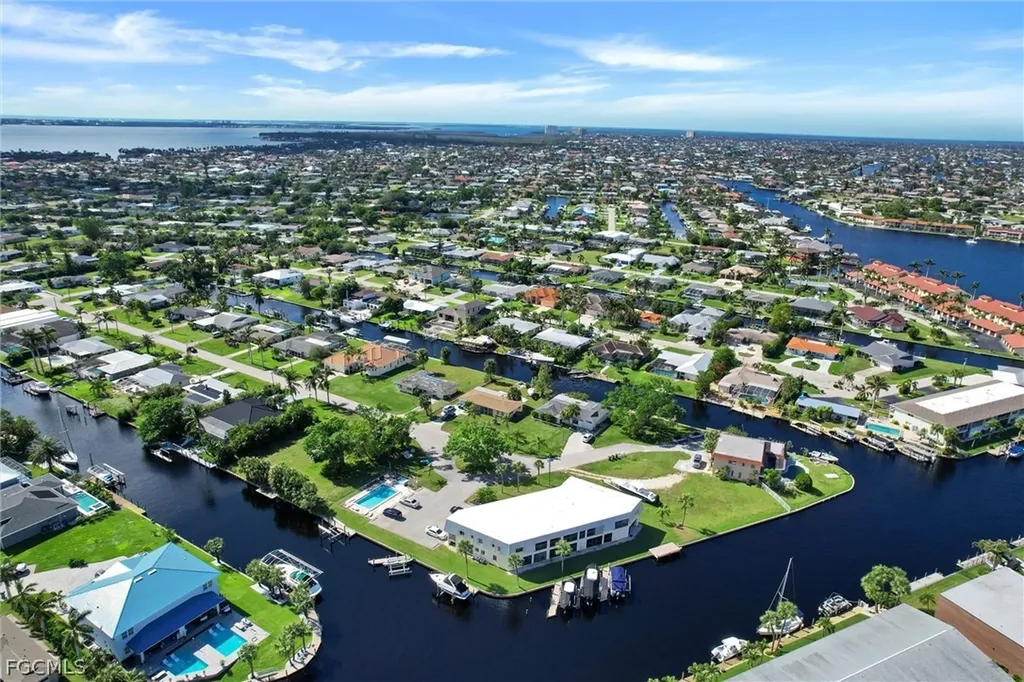 5111 Manor Court Cape Coral FL 33904