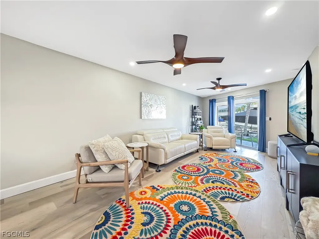 5111 Manor Court Cape Coral FL 33904