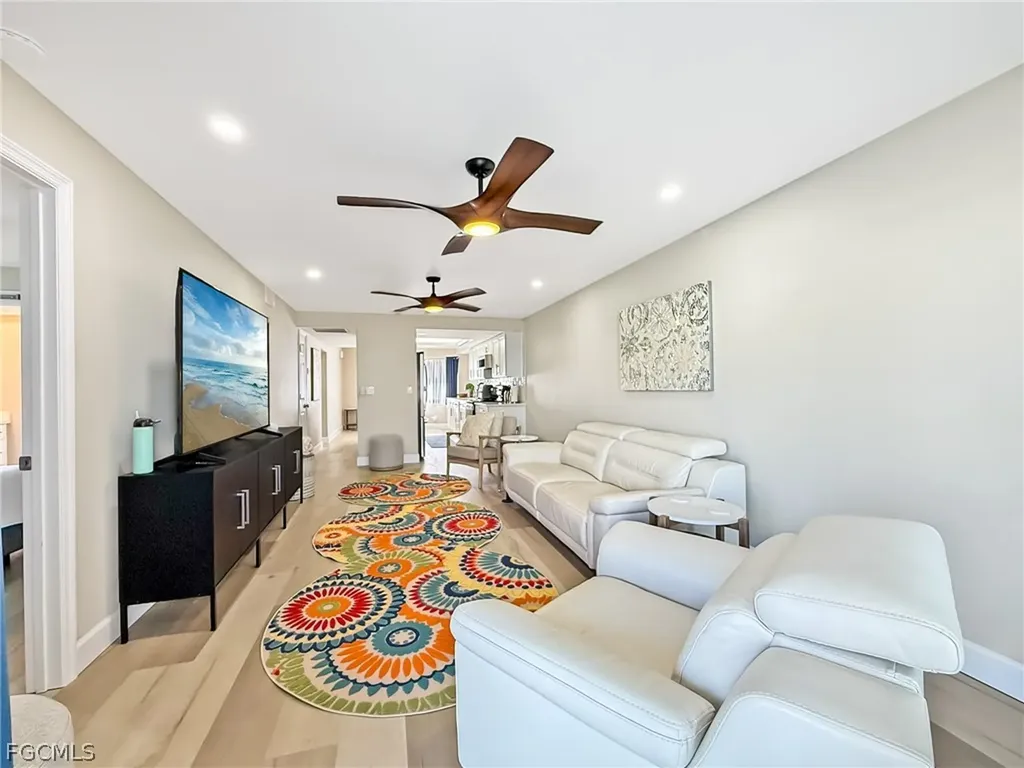 5111 Manor Court Cape Coral FL 33904