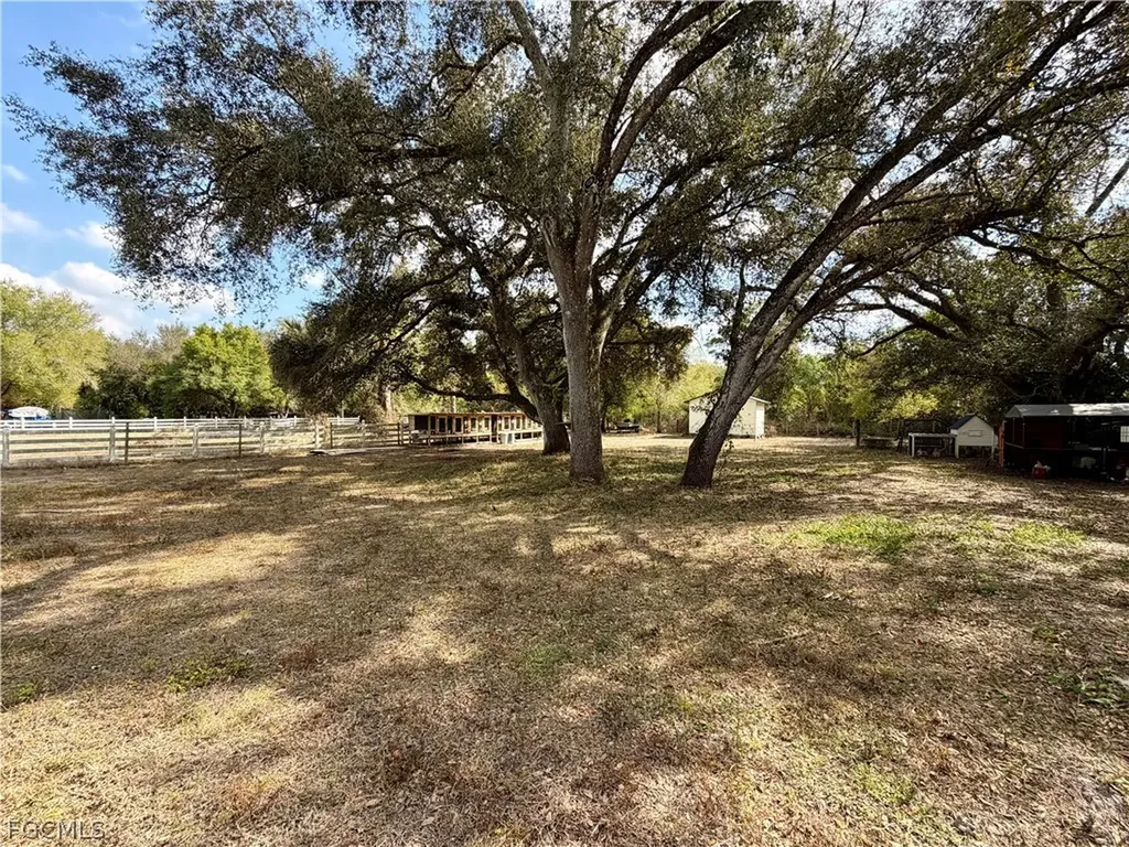 5395 W State Road 80 Fort Denaud FL 33935