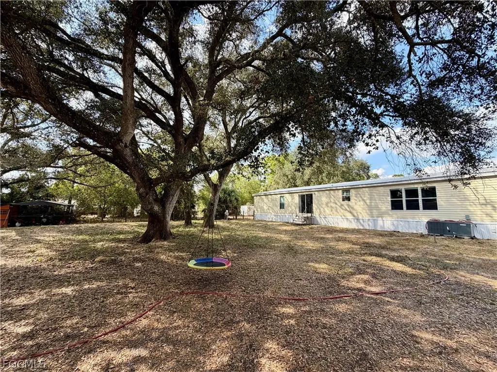 5395 W State Road 80 Fort Denaud FL 33935