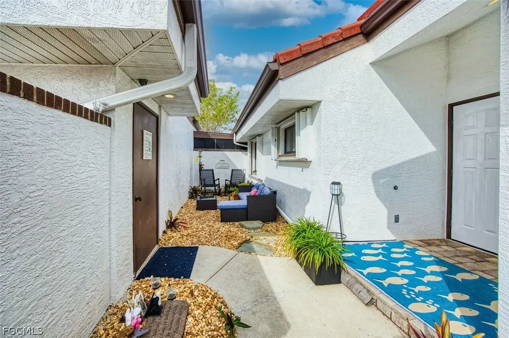 5500 Harbour Castle Drive Fort Myers FL 33907
