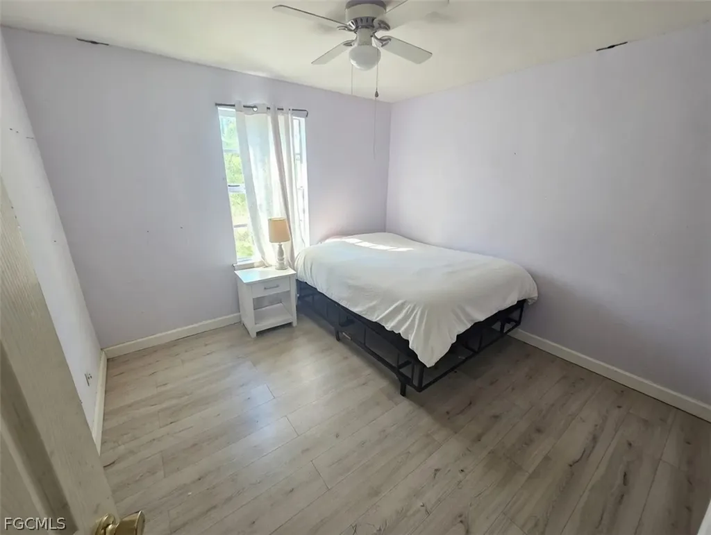 518 Jacaranda Parkway E Cape Coral FL 33909