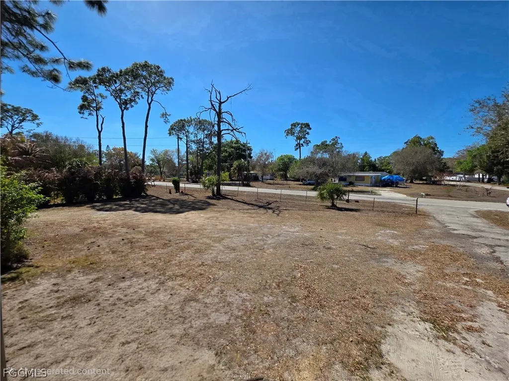 8085 Hart Drive North Fort Myers FL 33917