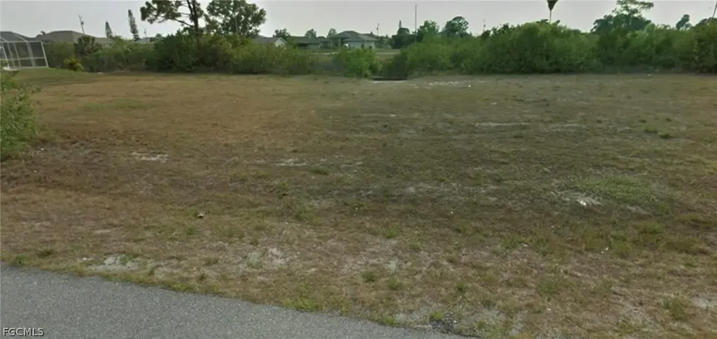 1912 NE 19th Avenue Cape Coral FL 33909
