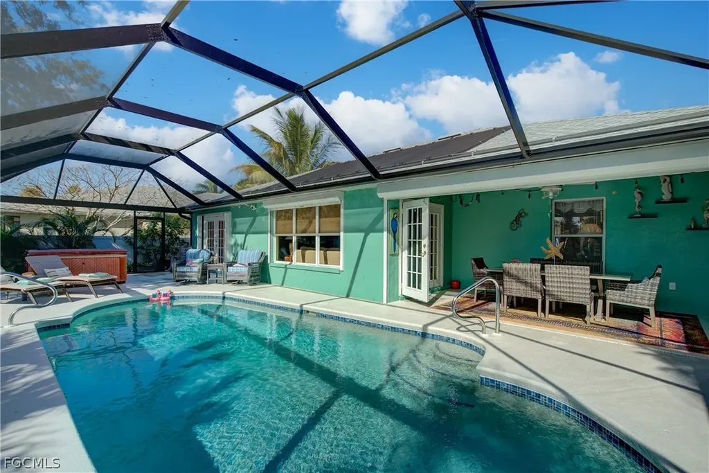 2550 SW 30th Street Cape Coral FL 33914