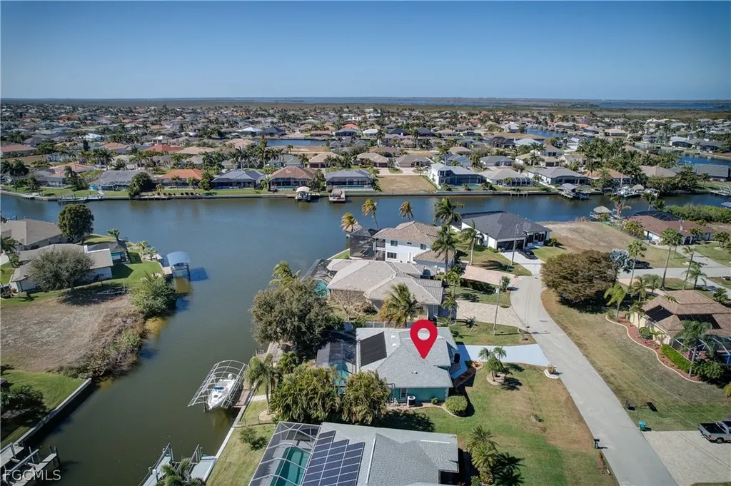 2550 SW 30th Street Cape Coral FL 33914