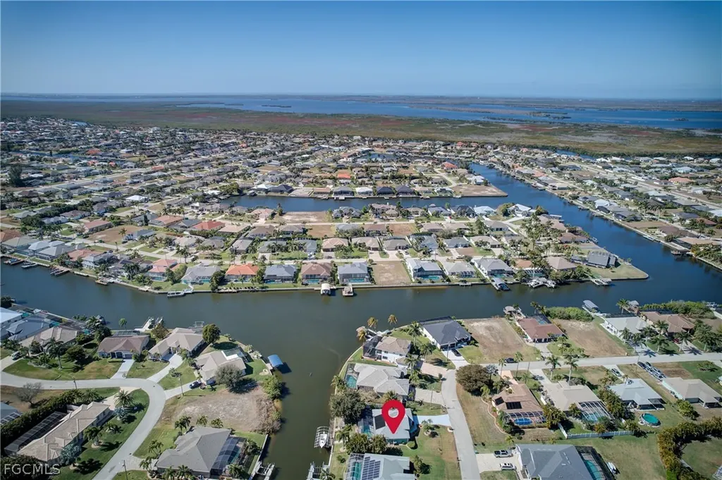 2550 SW 30th Street Cape Coral FL 33914