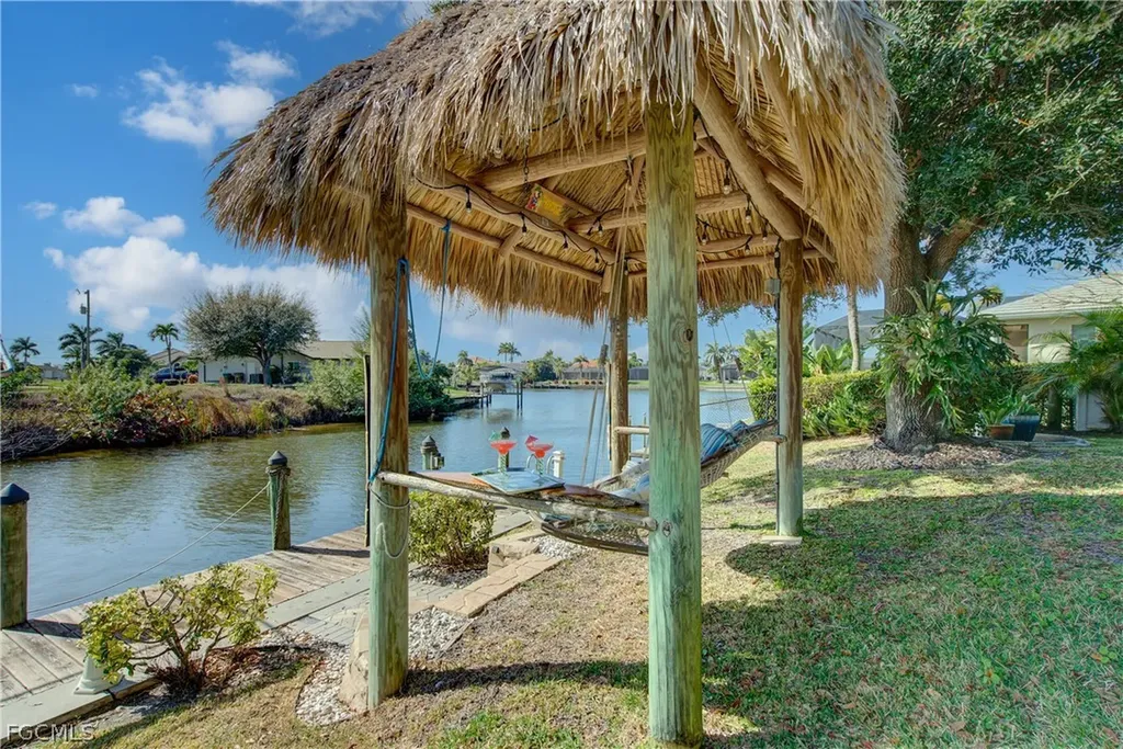 2550 SW 30th Street Cape Coral FL 33914