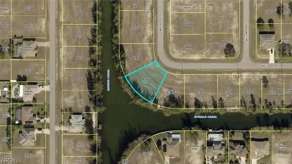 2118 NE 35th Lane Cape Coral FL 33909