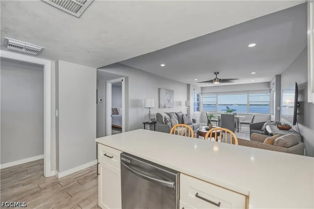 1900 Clifford Street Fort Myers FL 33901