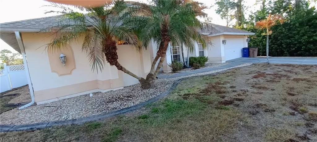 739 Ontario Avenue S Lehigh Acres FL 33974