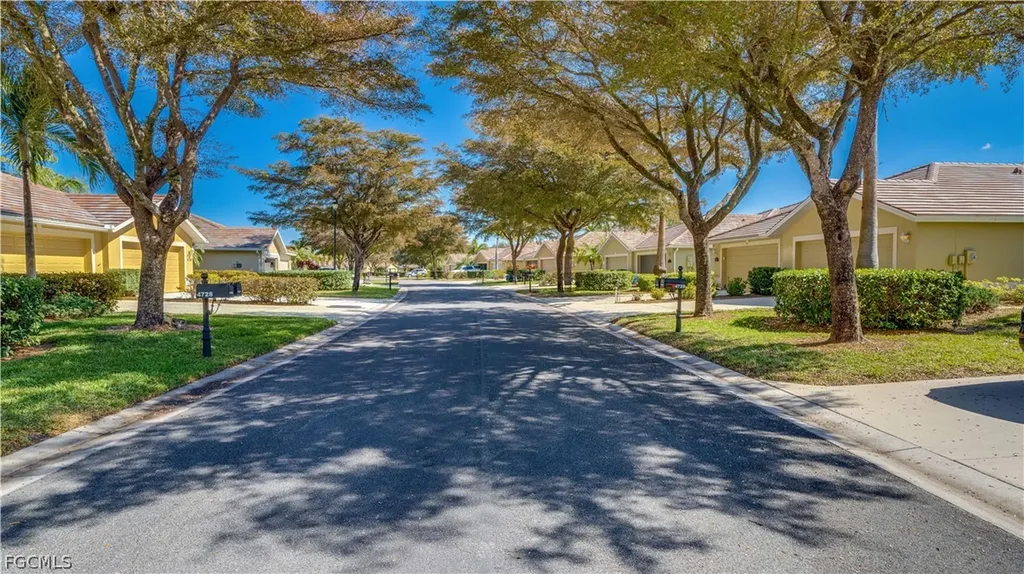 4725 Fairloop Run Lehigh Acres FL 33973