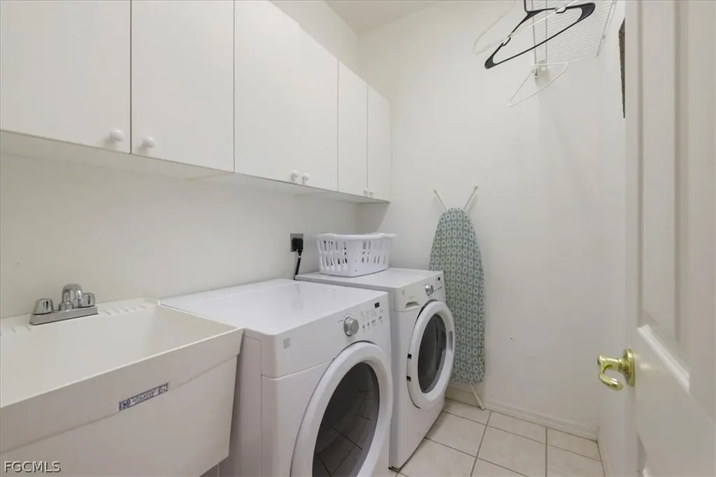 7685 Bay Lake Drive Fort Myers FL 33907
