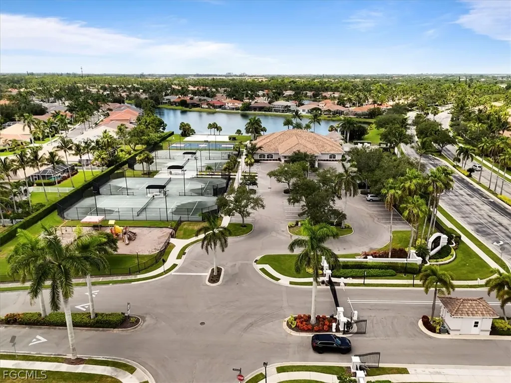 7685 Bay Lake Drive Fort Myers FL 33907