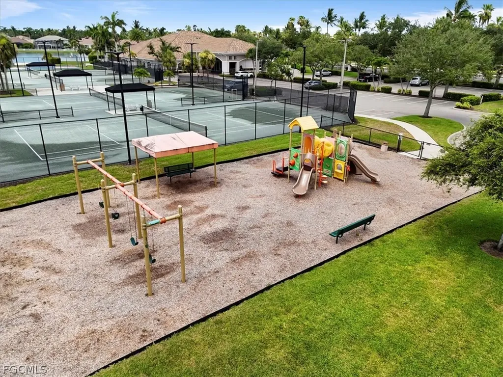 7685 Bay Lake Drive Fort Myers FL 33907